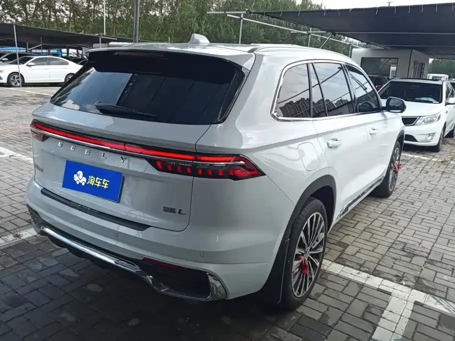 Geely Xingyue L — фото 7