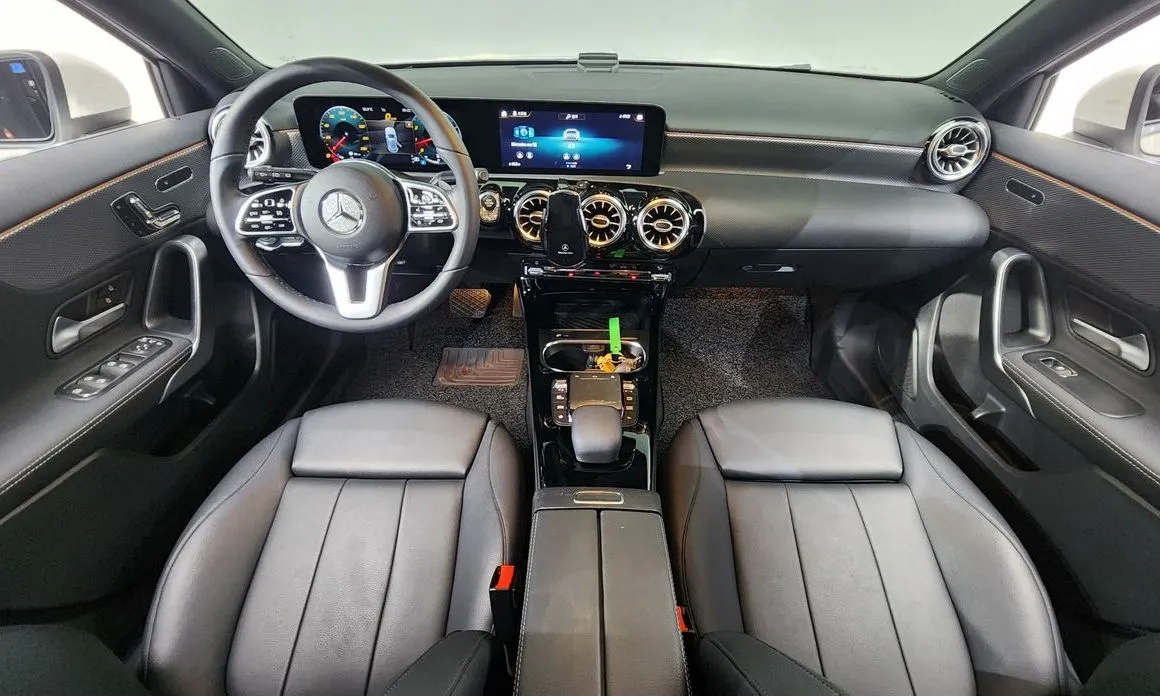 Mercedes-Benz A-Class — фото 10