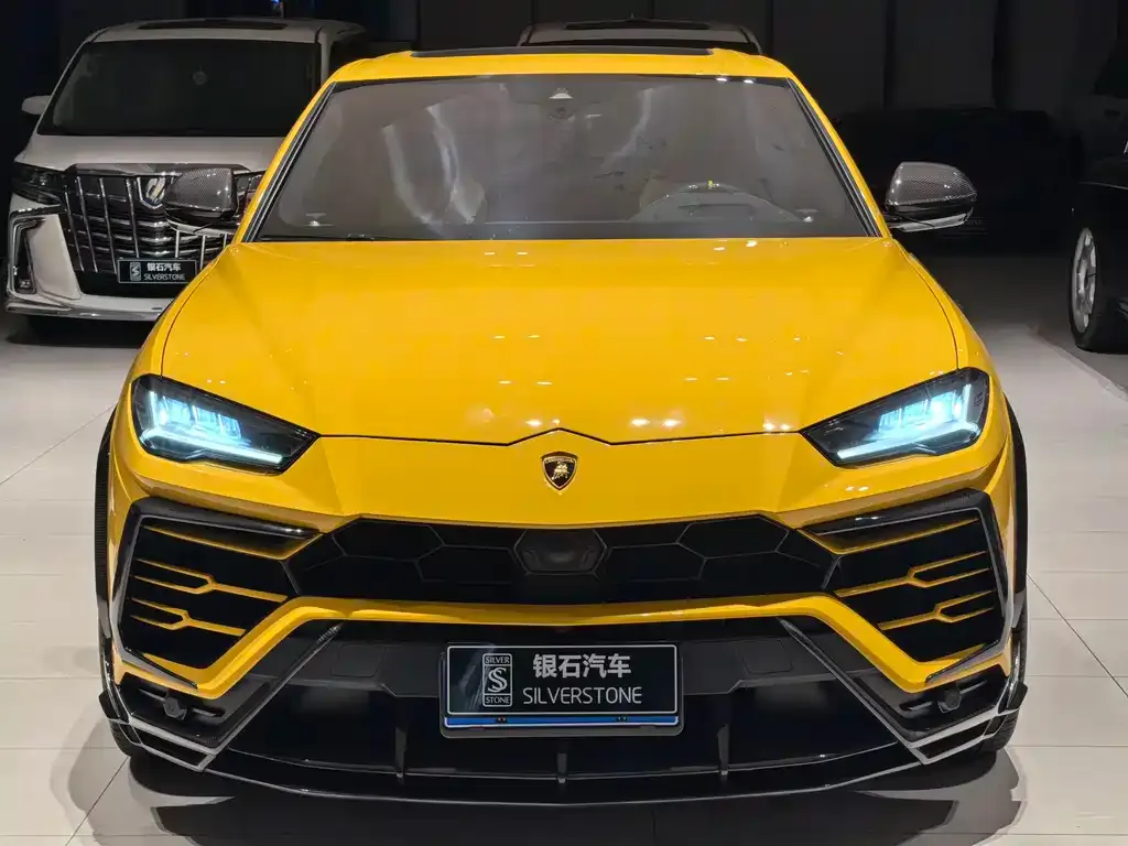 Lamborghini Urus — фото 5