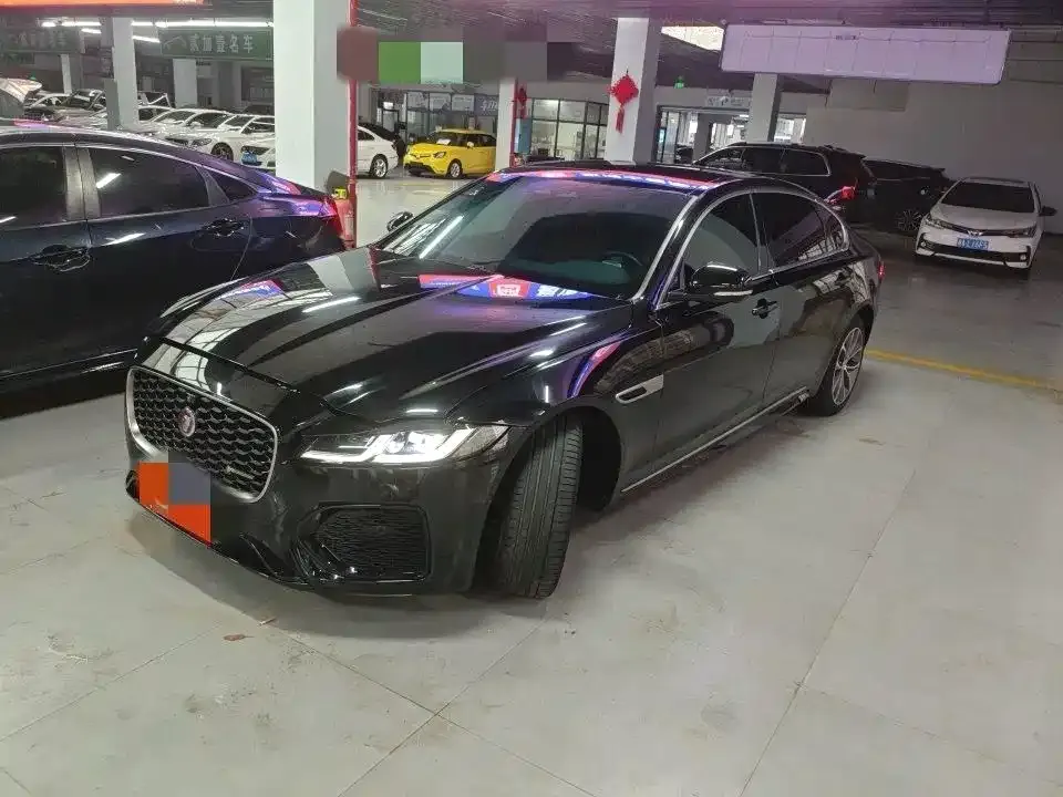 Jaguar XFL — фото 1