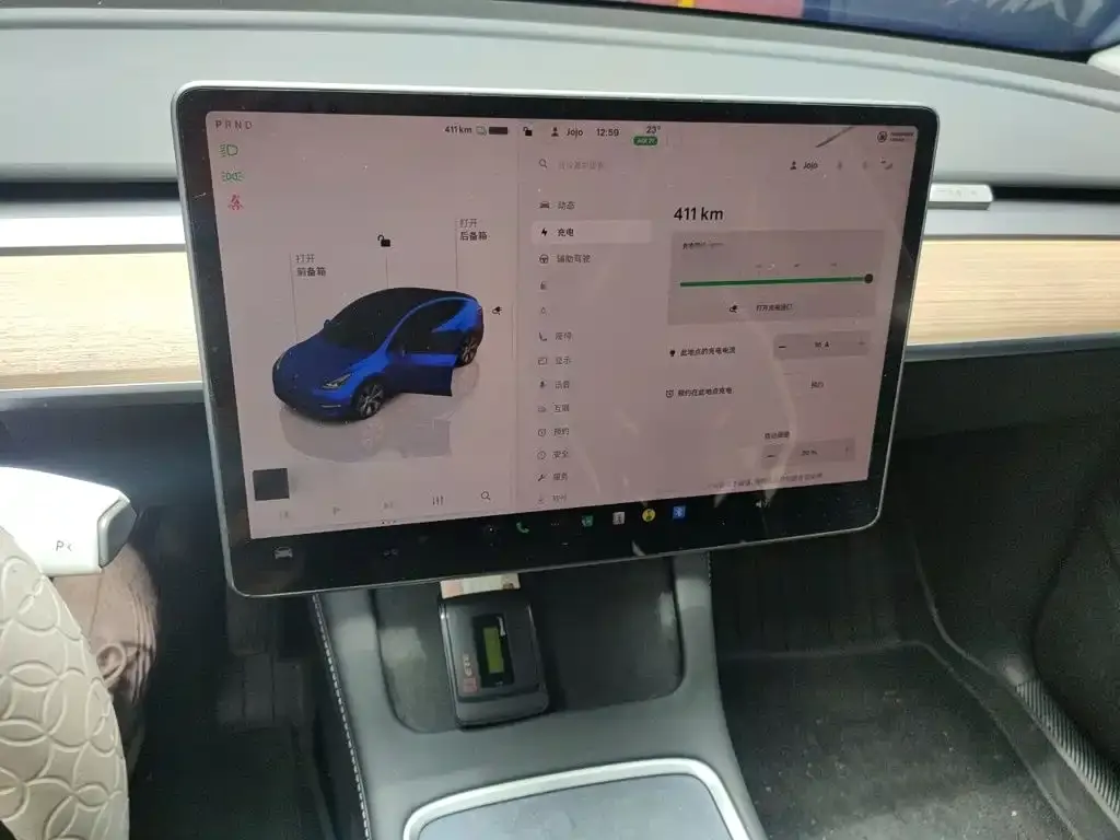 Tesla Model Y — фото 4