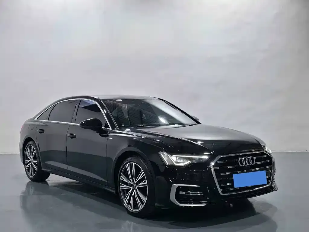 Audi A6L — фото 2