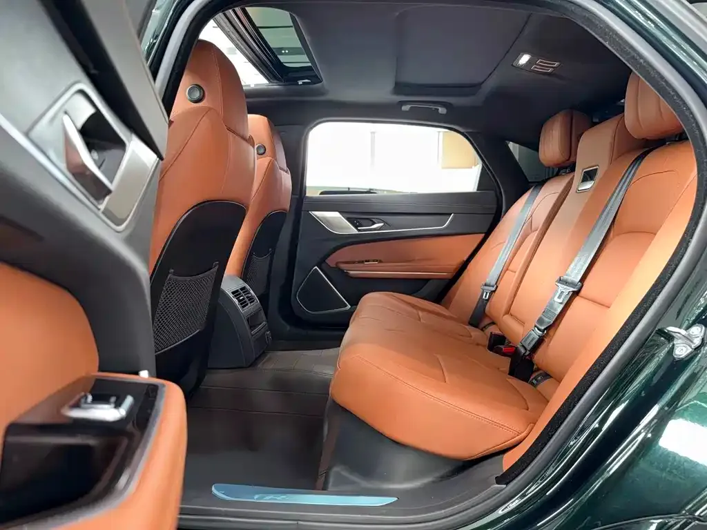 Jaguar XFL — фото 10
