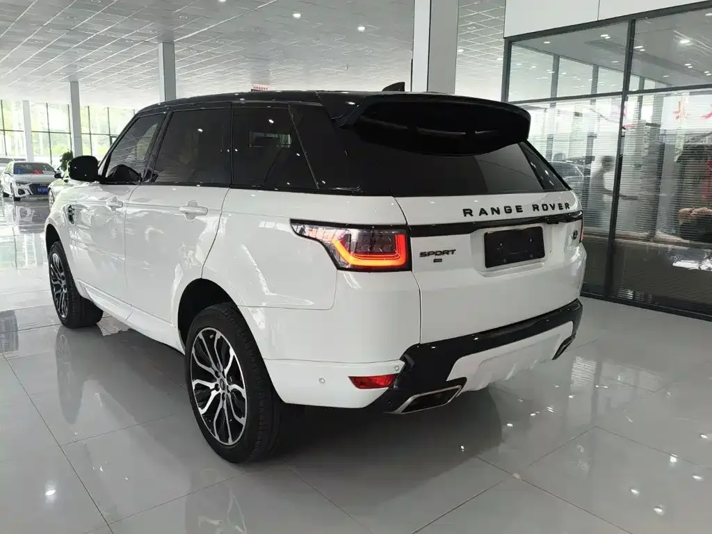 Land Rover Sport — фото 10