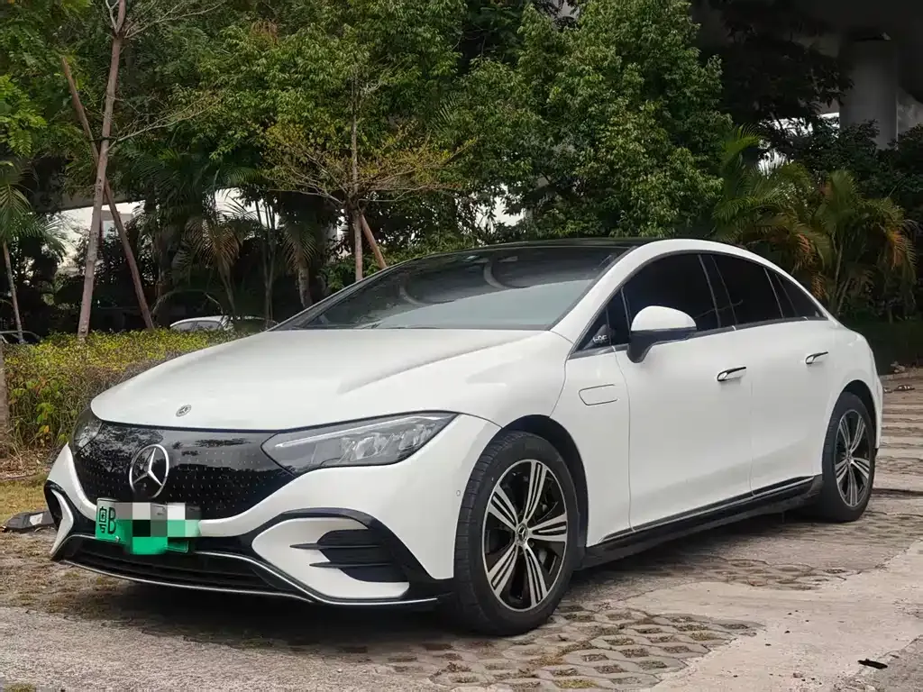 Mercedes-Benz EQE