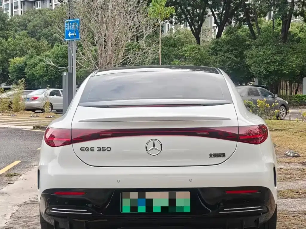 Mercedes-Benz EQE 2023 из CN, фото 4