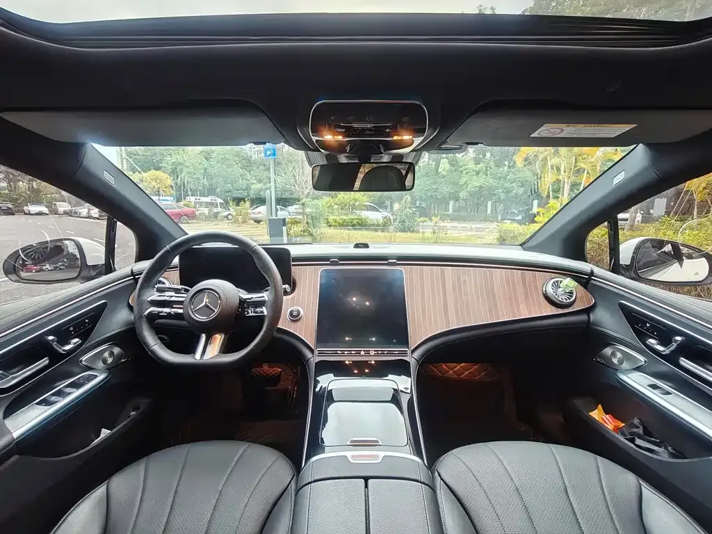 Mercedes-Benz EQE 2023 из CN, фото 2