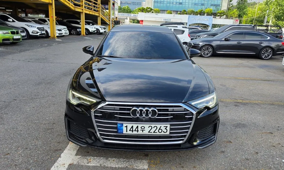 Audi A6 — фото 9