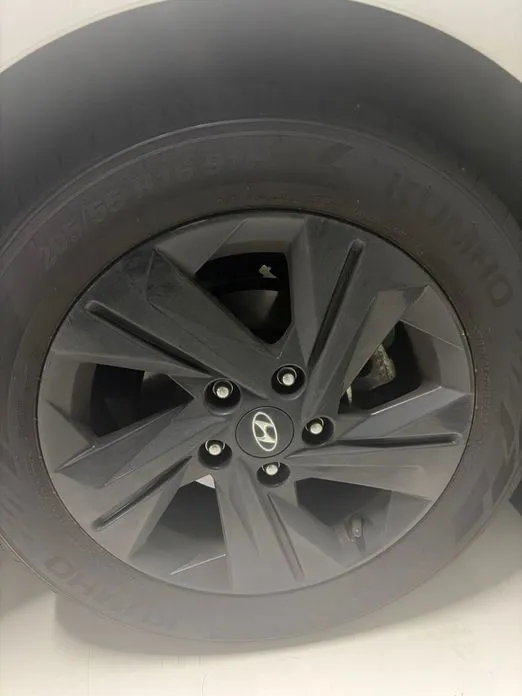 Hyundai AVANTE 2021 из KR, фото 8