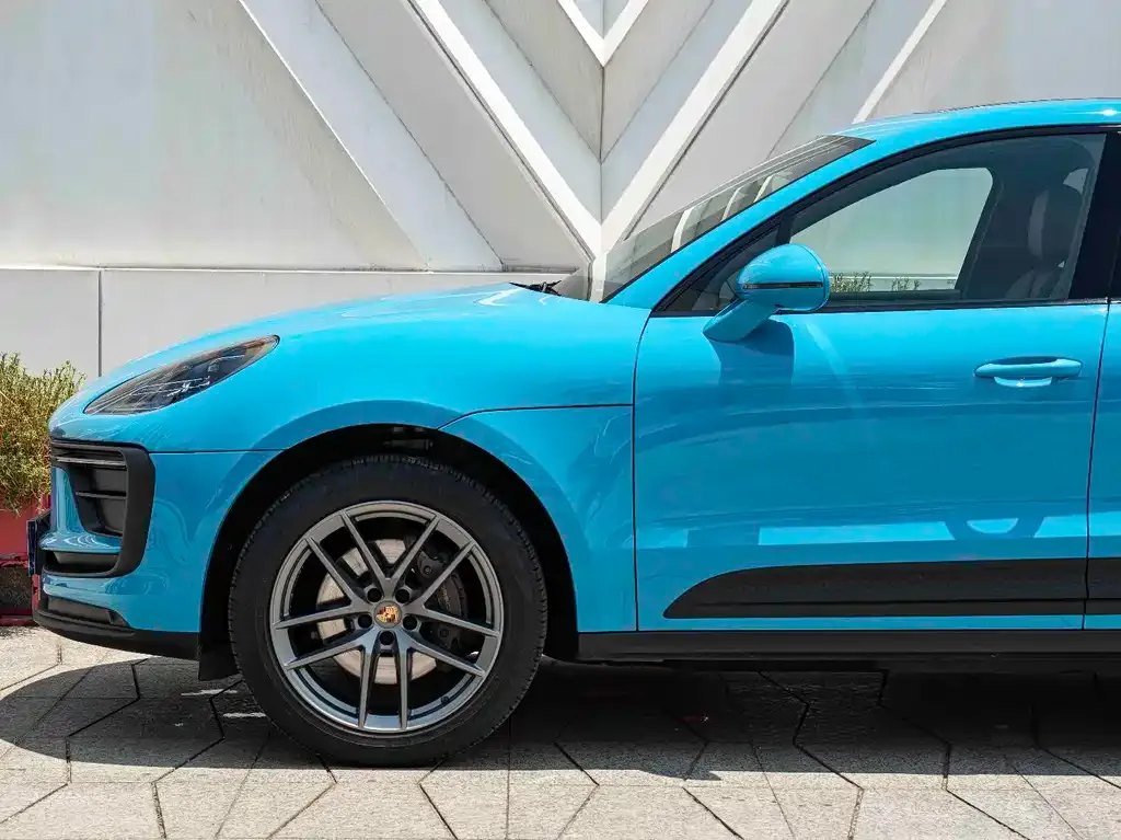 Porsche Macan — фото 10