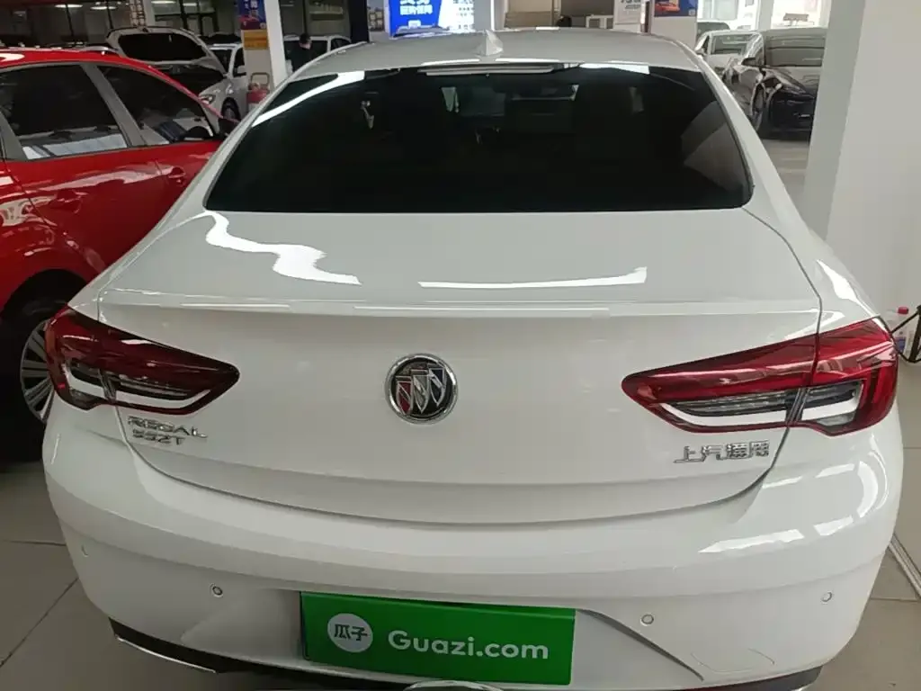 Buick Regal — фото 2