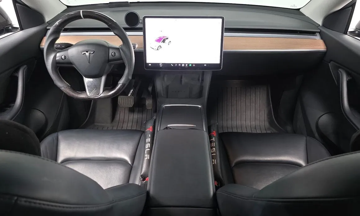 Tesla Model Y — фото 4