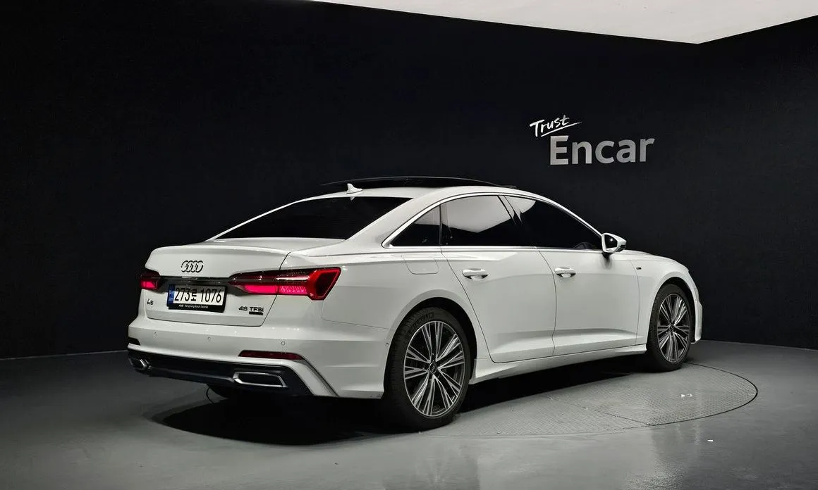 Audi A6 — фото 2
