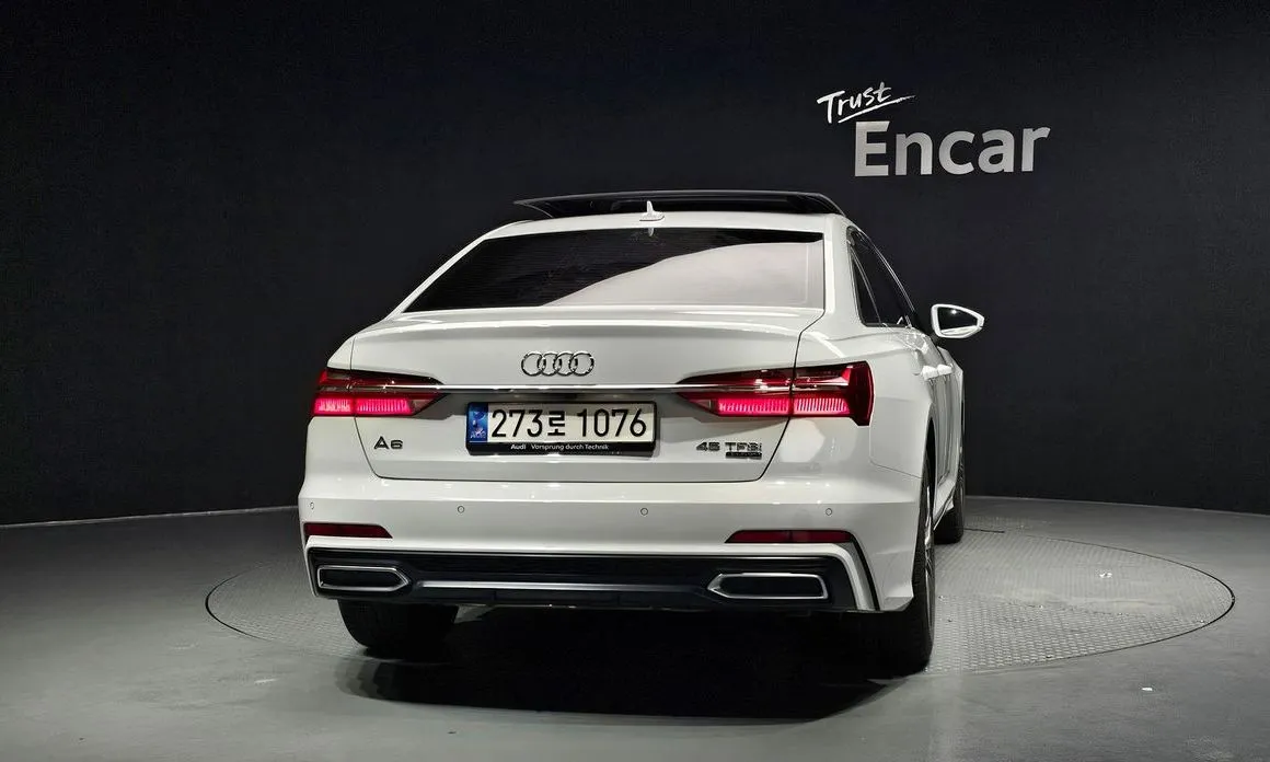Audi A6 — фото 8