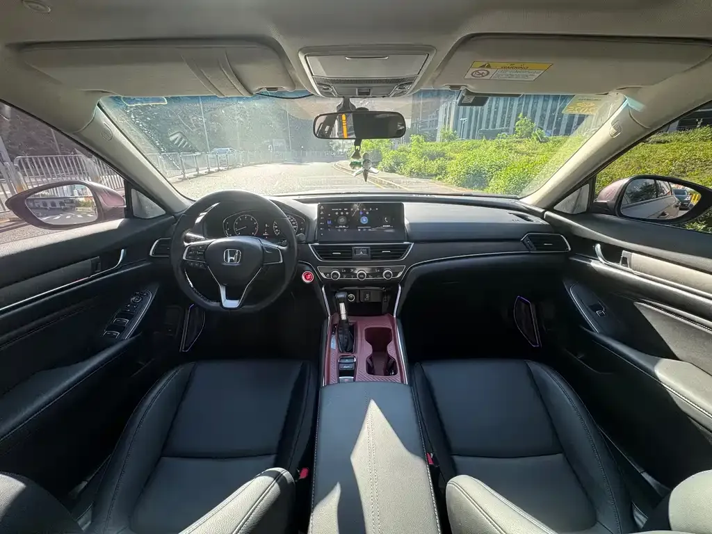 Honda Accord 2023 из CN, фото 9