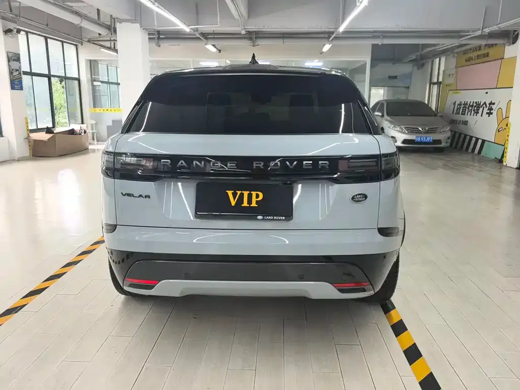 Land Rover Velar — фото 8