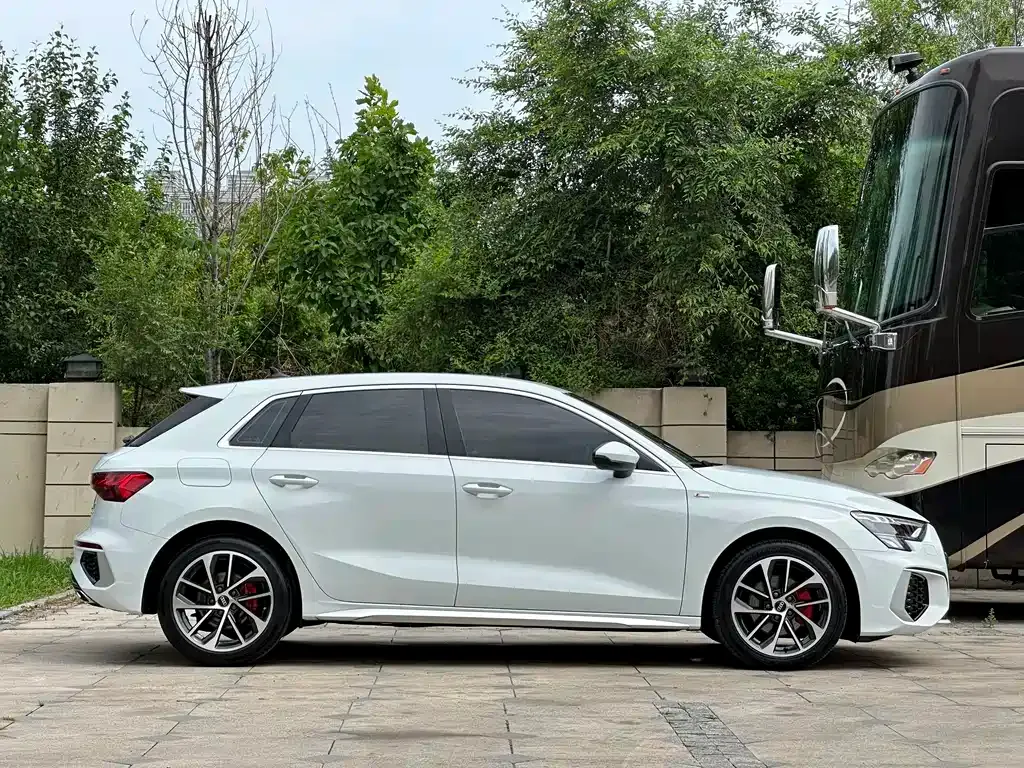 Audi A3 — фото 10