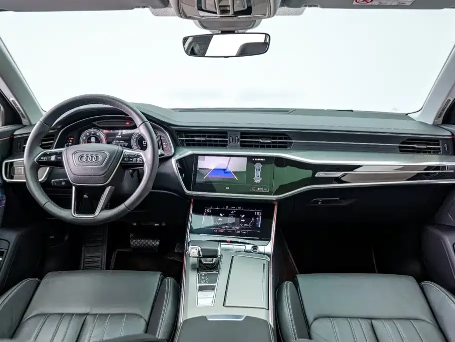 Audi A6L — фото 7