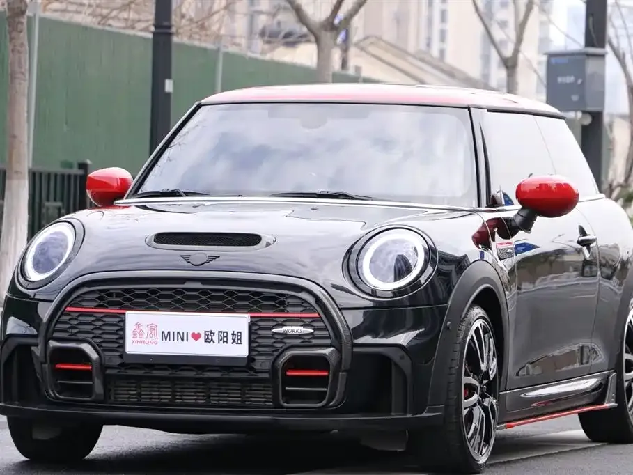 MINI JCW (John Cooper Works) — фото 2