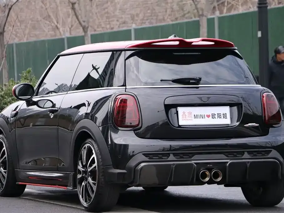 MINI JCW (John Cooper Works) — фото 9