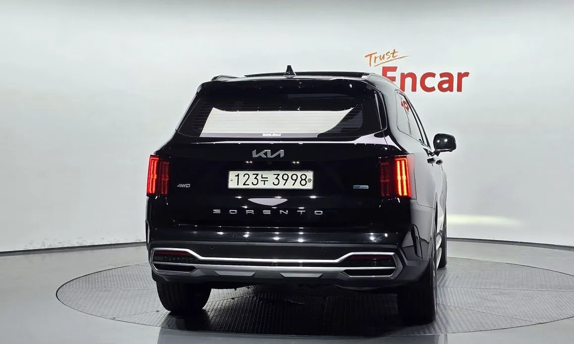 Kia Sorento — фото 3