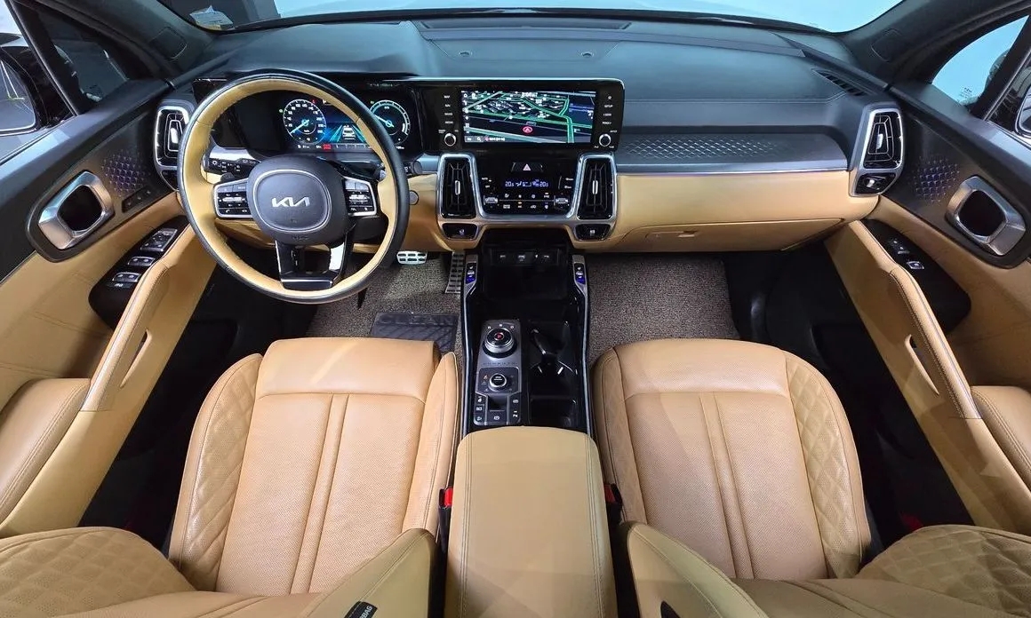 Kia Sorento — фото 10