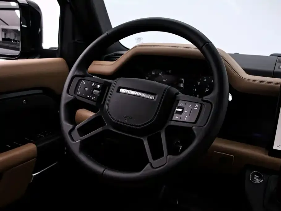 Land Rover Defender — фото 10