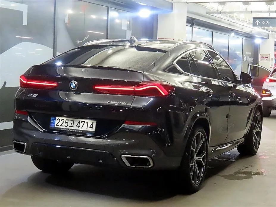 BMW X6 — фото 3