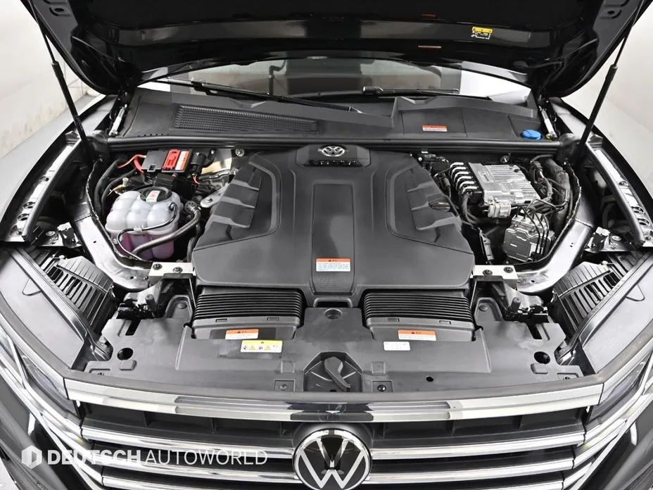 Volkswagen Touareg 2023 из KR, фото 8
