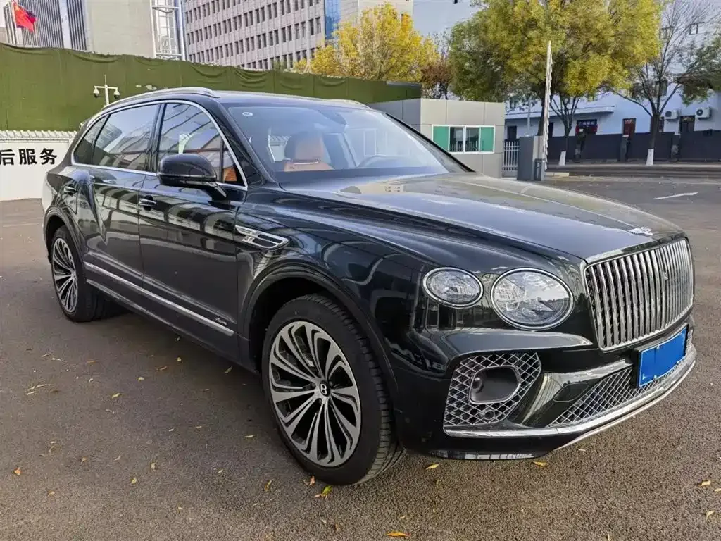Bentley Bentayga — фото 5