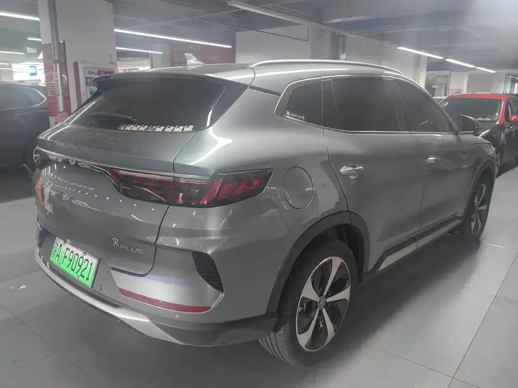 BYD PLUS New Energy — фото 6