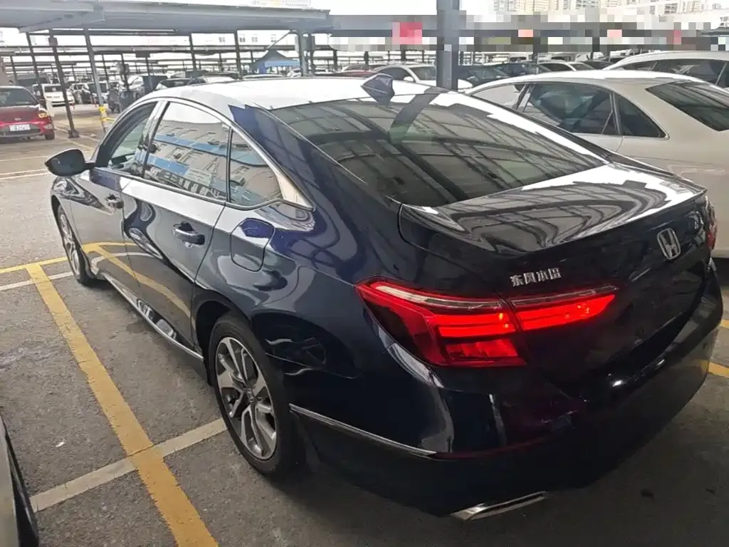 Honda Inspire — фото 6