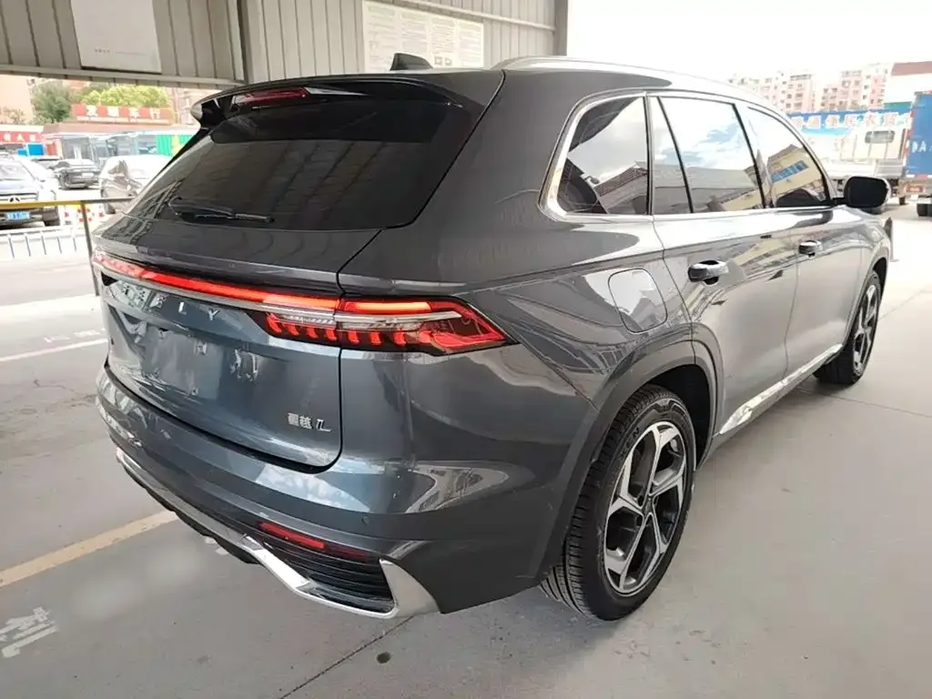 Geely Xingyue L — фото 4