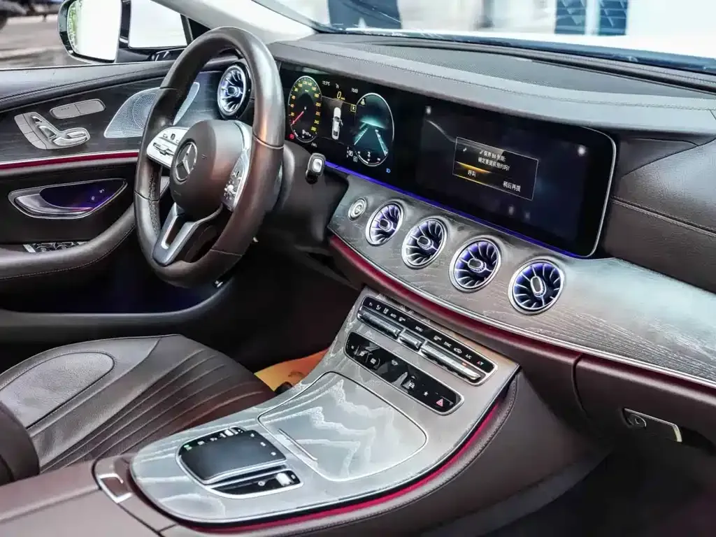 Mercedes-Benz CLS — фото 7