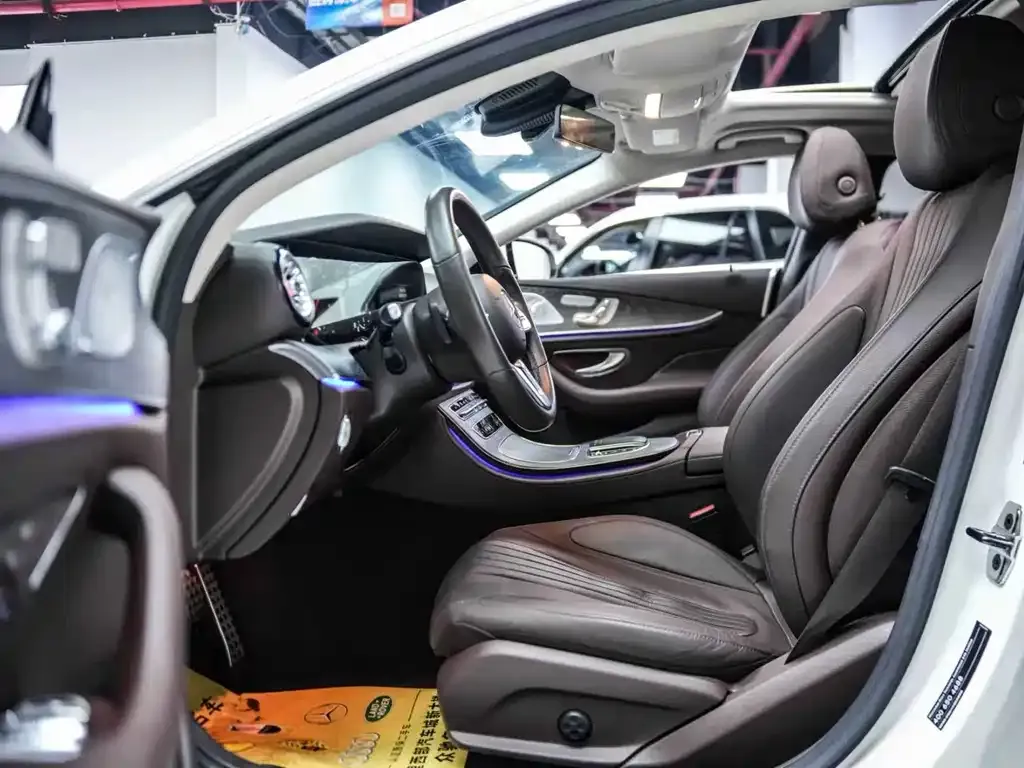Mercedes-Benz CLS — фото 9