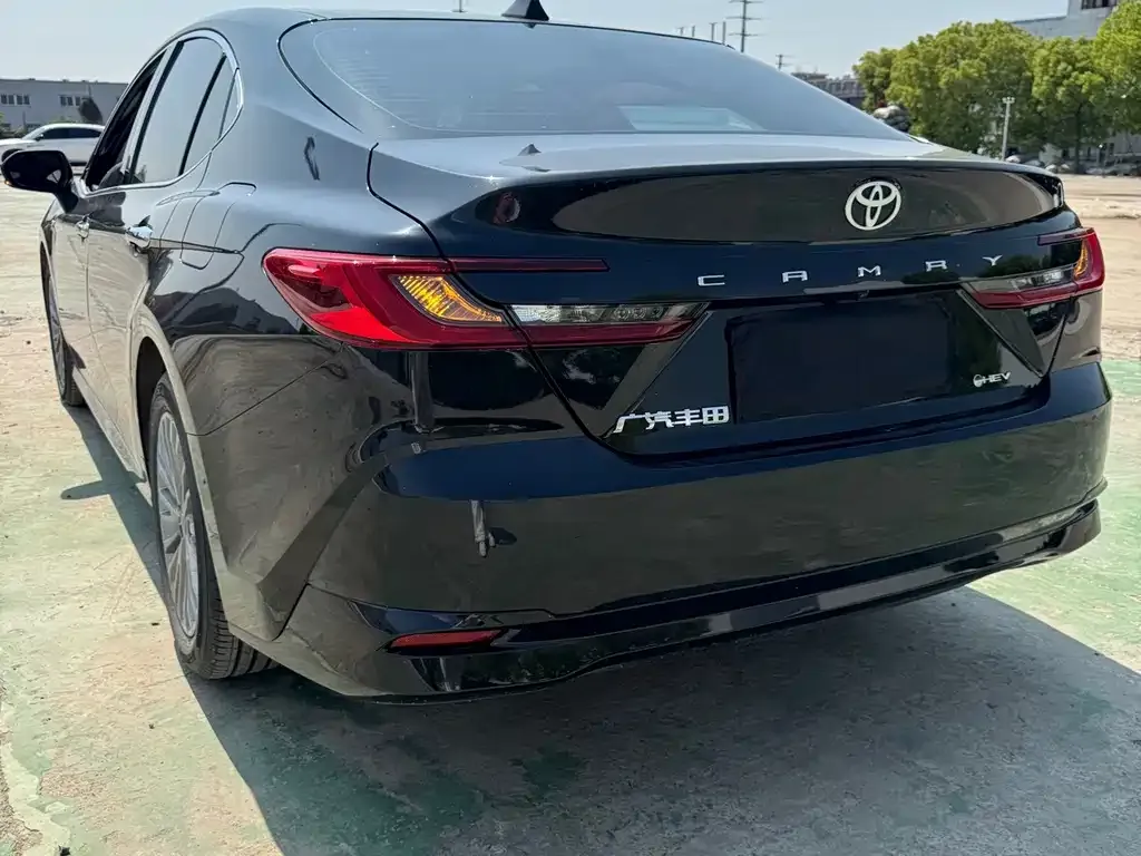 Toyota Camry 2025 из CN, фото 5