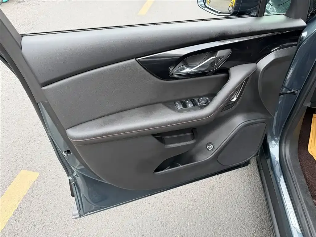Chevrolet Blazer 2022 из CN, фото 4