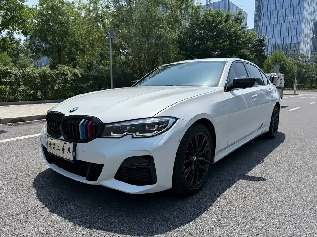 BMW 3 Series — фото 1