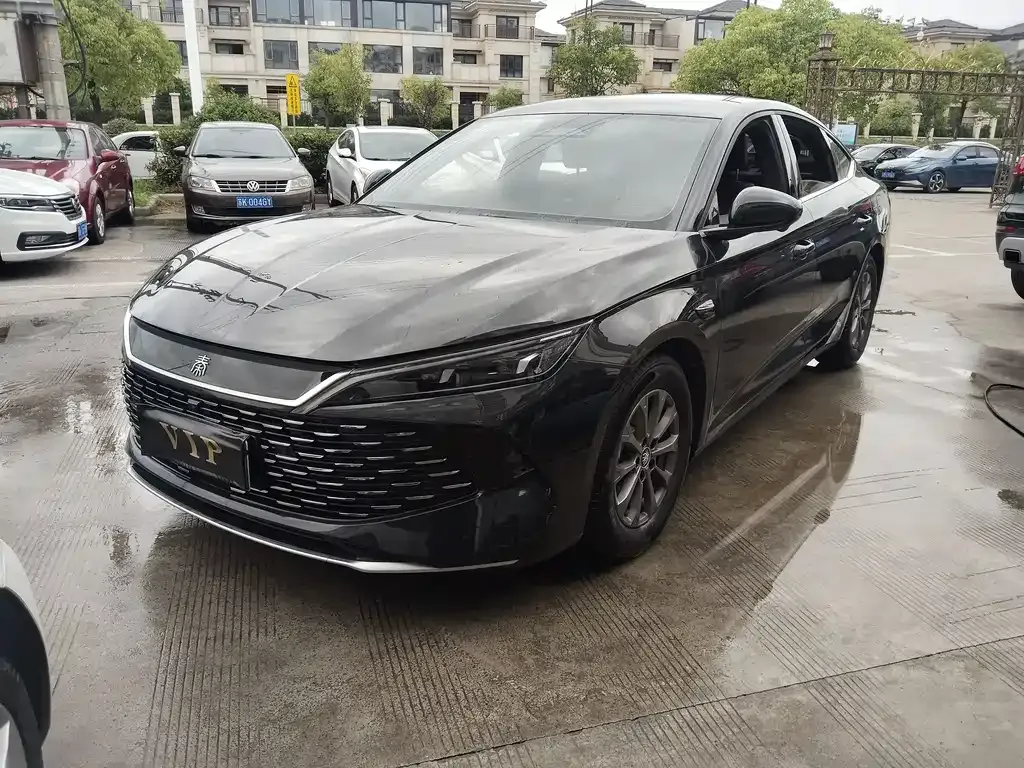 BYD Qin L — фото 1