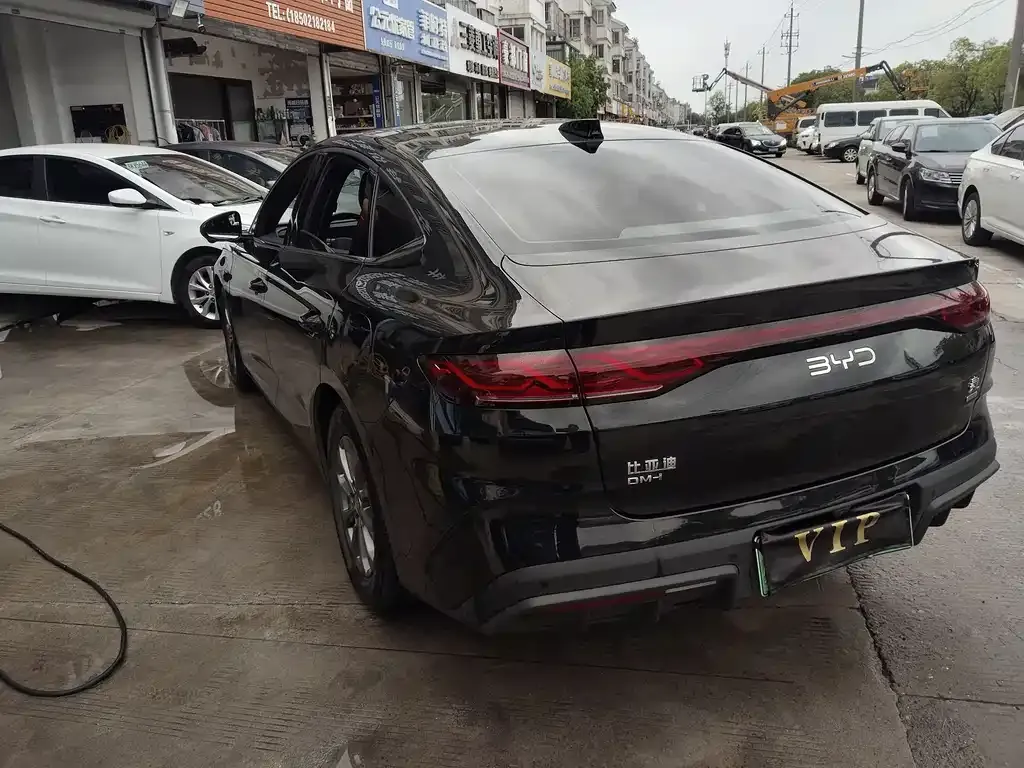 BYD Qin L — фото 6