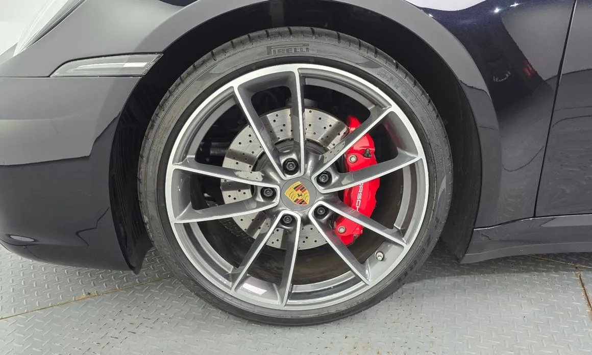Porsche 911 2021 из KR, фото 8