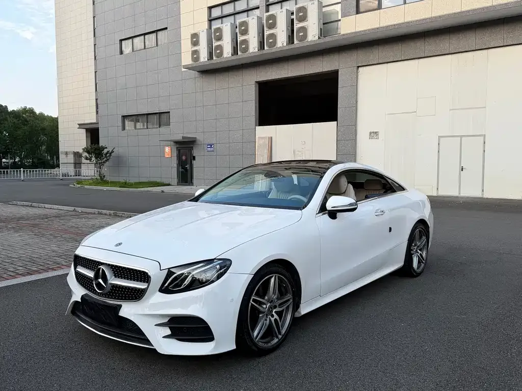 Mercedes-Benz E-Class (Import) — фото 1
