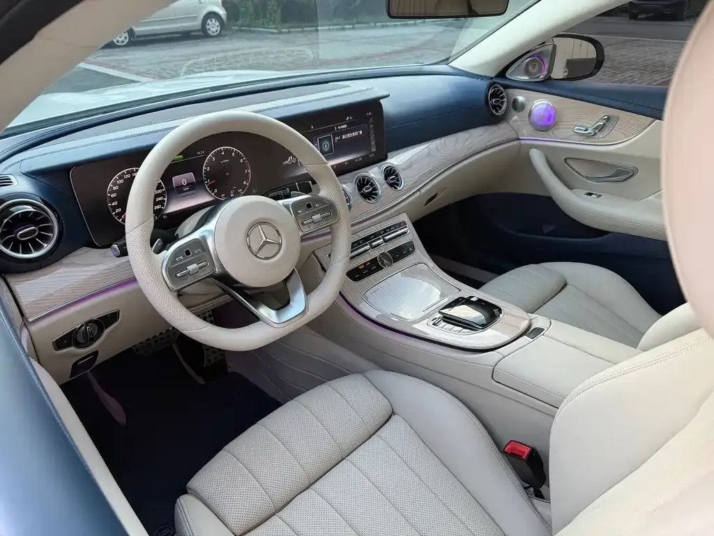 Mercedes-Benz E-Class (Import) — фото 9