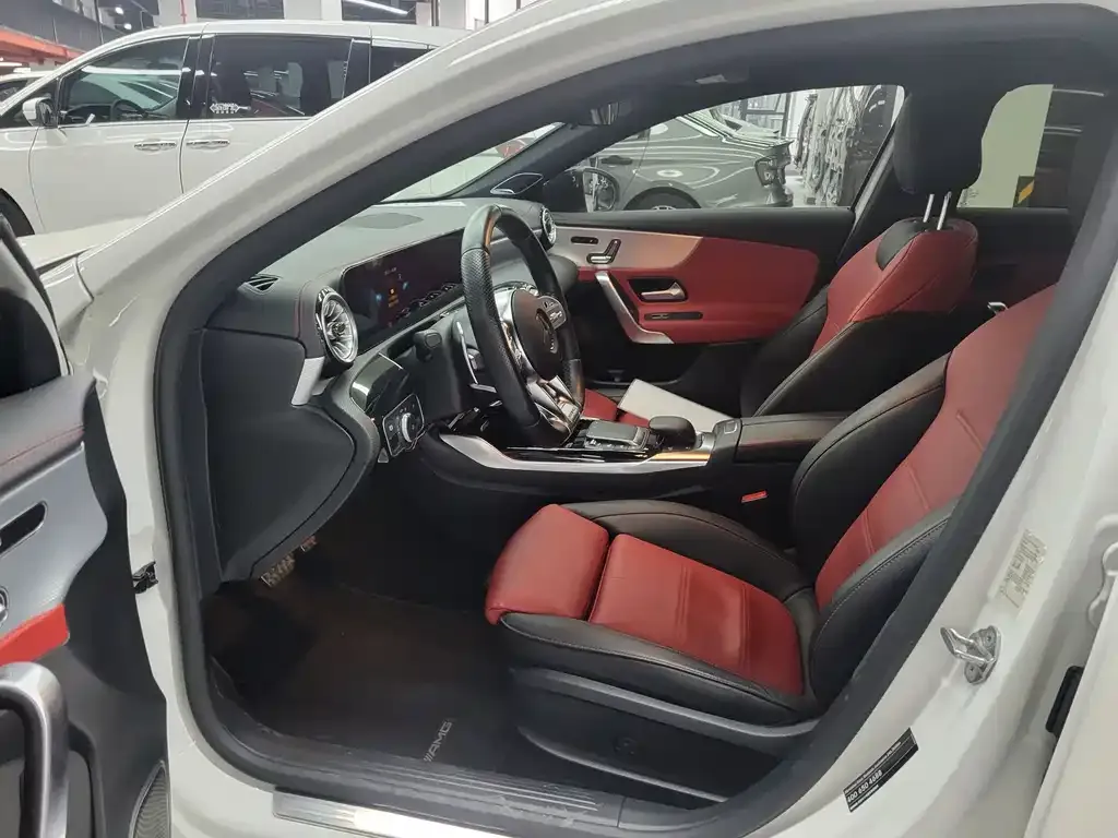 Mercedes-Benz A-Class AMG 2023 из CN, фото 2