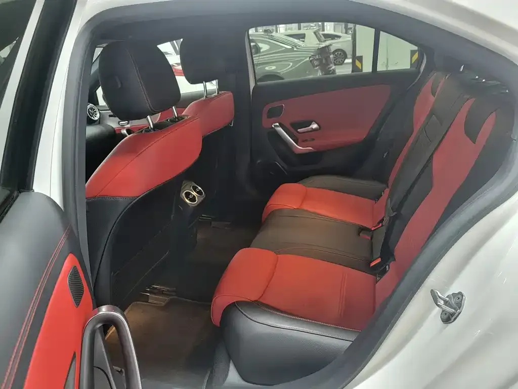 Mercedes-Benz A-Class AMG 2023 из CN, фото 5