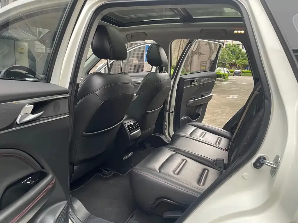 GAC Motor GS4 Plus — фото 7