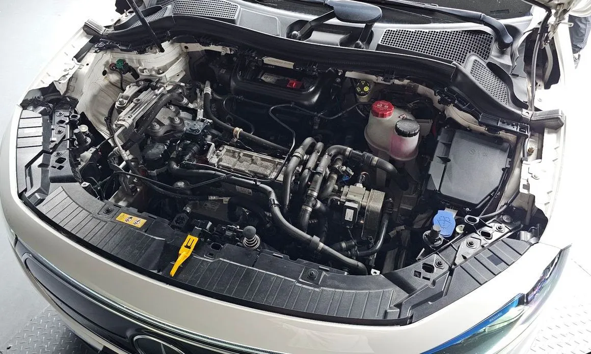 Mercedes-Benz EQA — фото 10