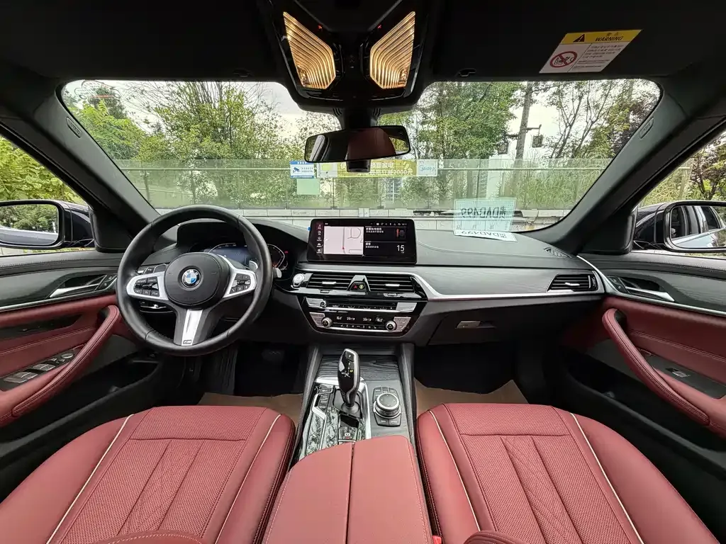 BMW 5 Series — фото 4
