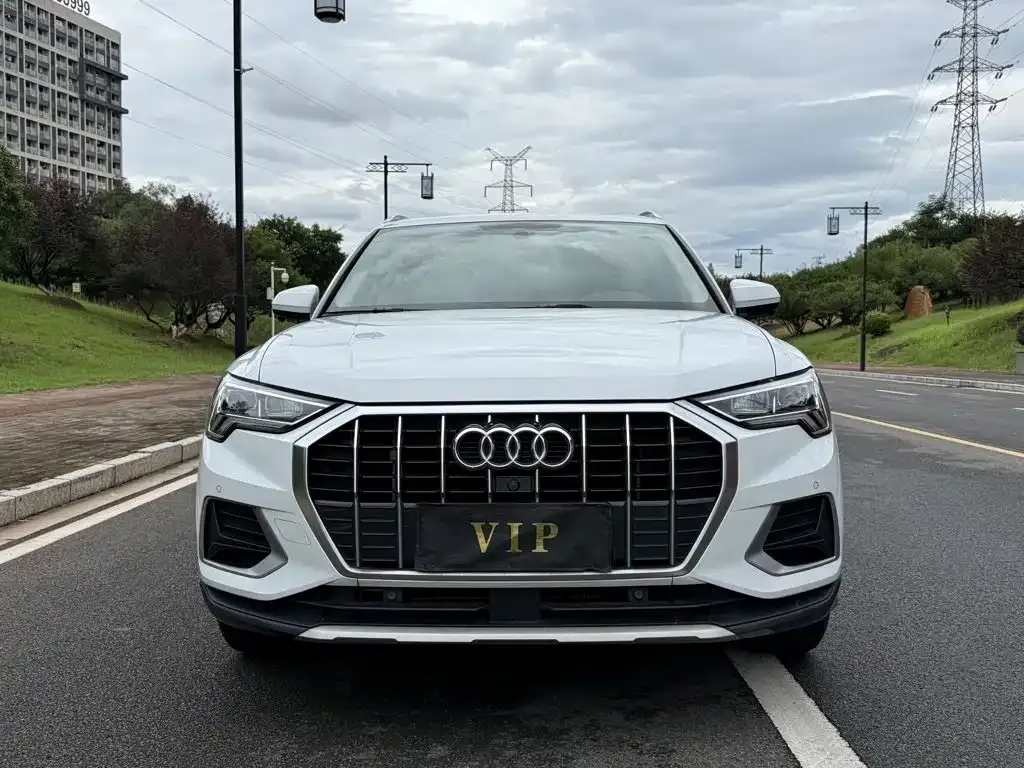 Audi Q3 — фото 2