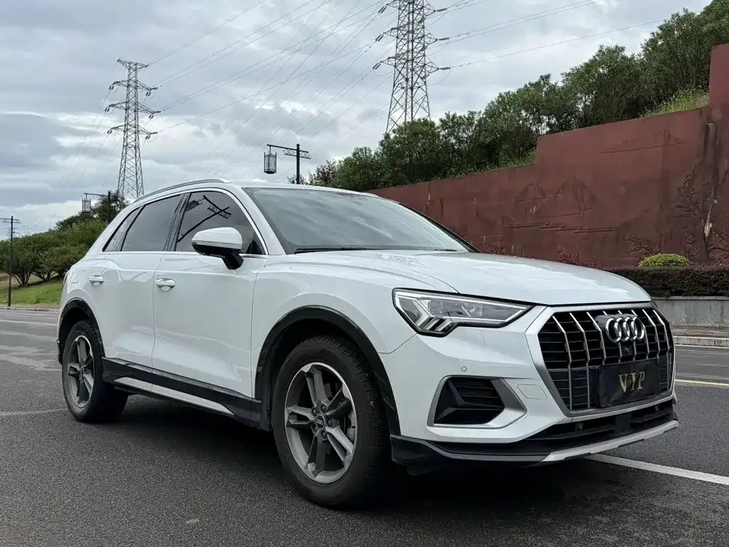 Audi Q3 — фото 5